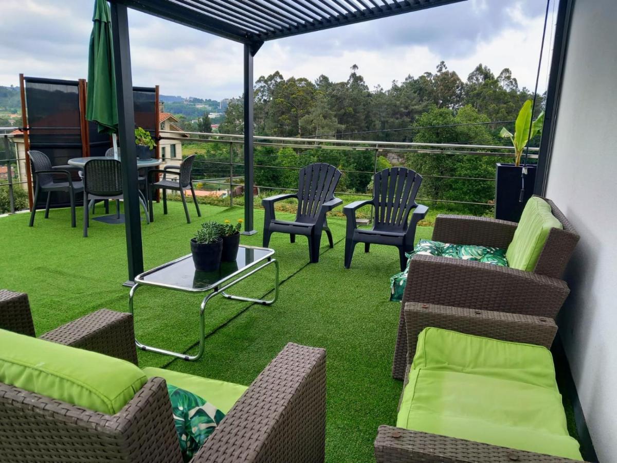 サンティアゴ・デ・コンポステーラCasa Rocha Velha Con Terraza Y Piscina Particularアパートメント エクステリア 写真