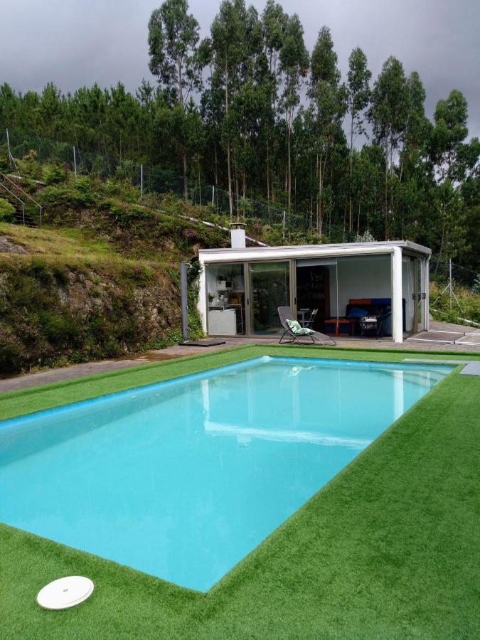 サンティアゴ・デ・コンポステーラCasa Rocha Velha Con Terraza Y Piscina Particularアパートメント エクステリア 写真